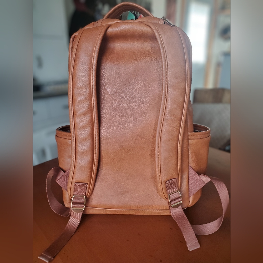 Itzy Ritzy Boss Plus - Picture 2 of 12